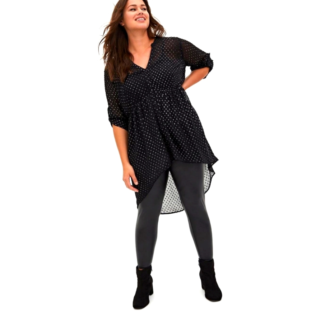 🌻NWT!! Lexie Babydoll Chiffon Metallic Clip Dot Tunic Blouse